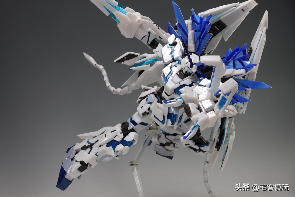 新手适合玩rg独角兽高达吗,模玩高达独角兽rg