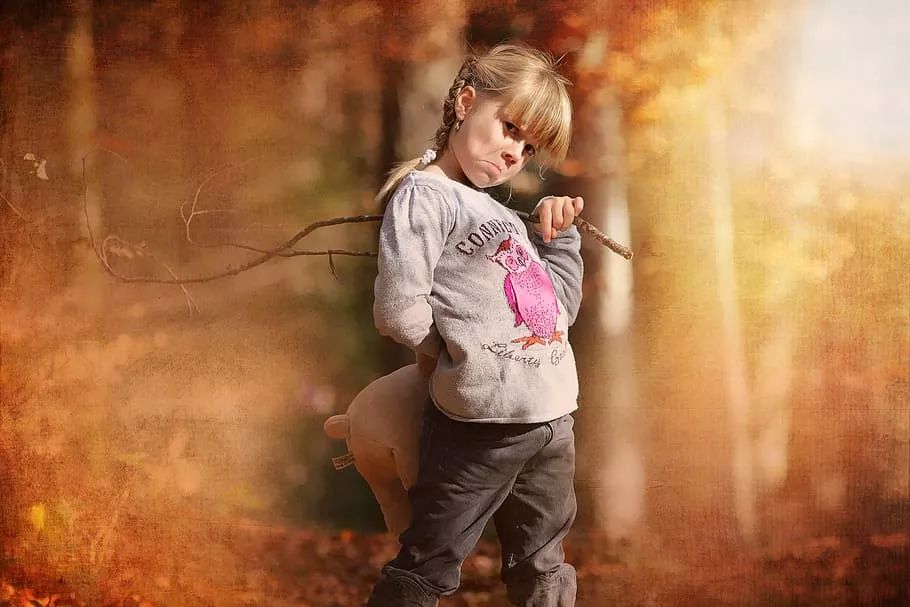 当孩子说讨厌妈妈的时候搞笑视频,当孩子说讨厌妈妈时妈妈该怎么做