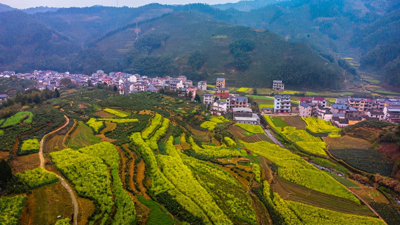 黄山旅游天路,徽州天路看云海攻略