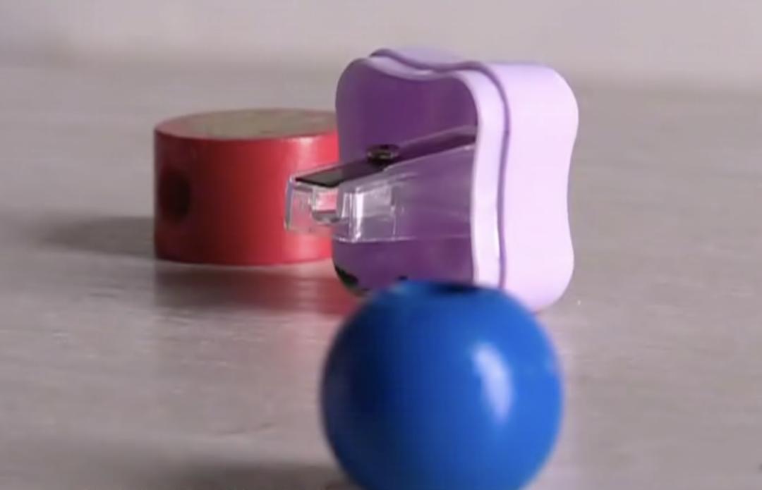 妈妈发现女儿身上有血迹,母亲发现女儿身上散发臭味