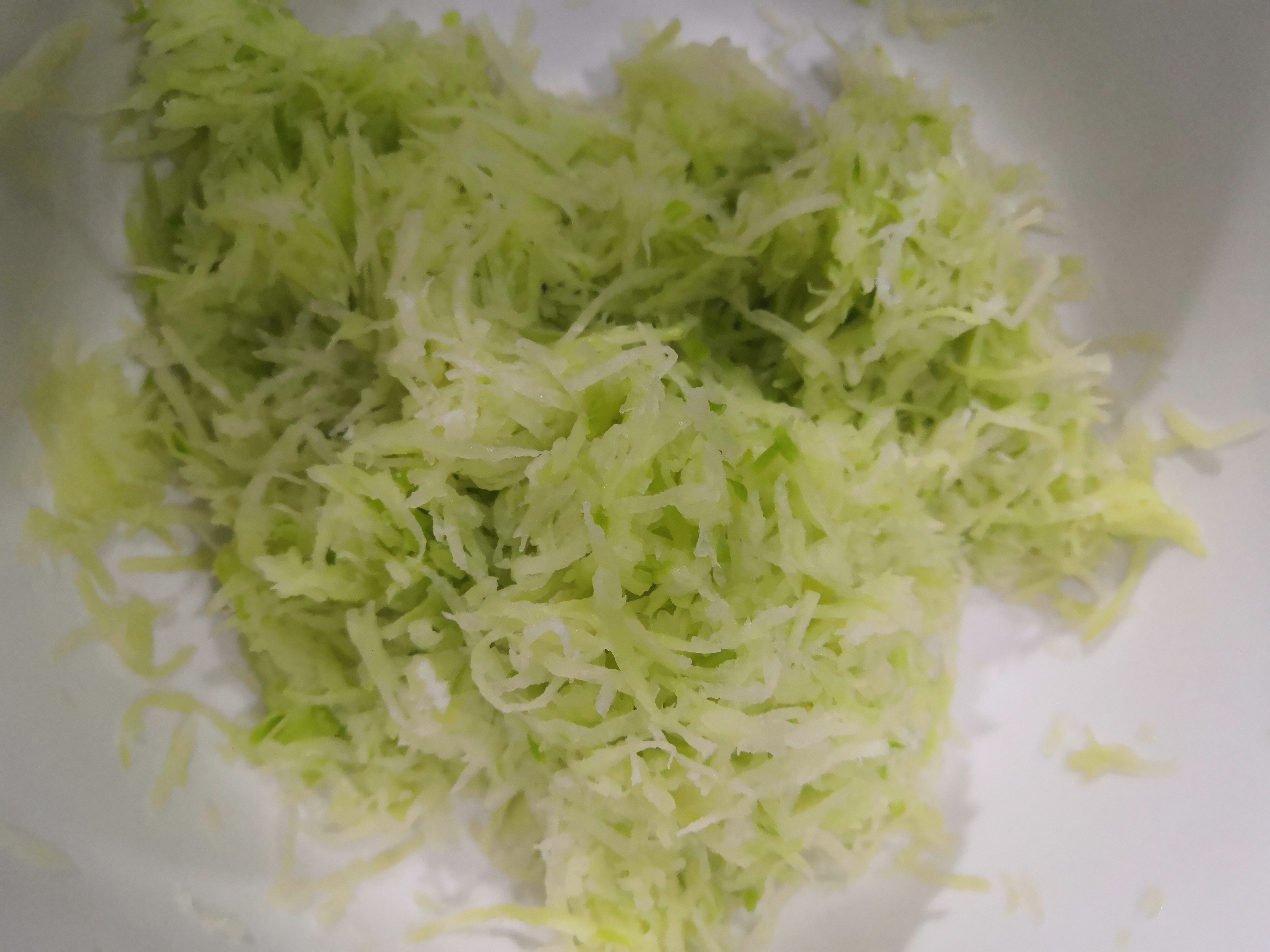 萝卜丝丸子怎么做才能软烂,萝卜丝丸子怎么做第二天也脆脆的