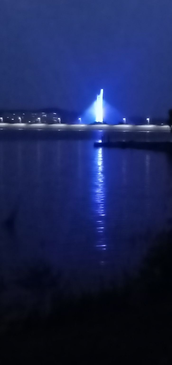 夏天的雨原唱,夏天的雨原创作品