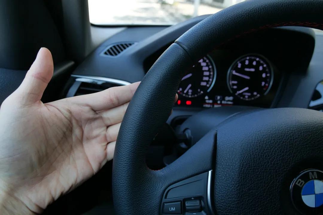 进口版宝马118i,十五万买的宝马