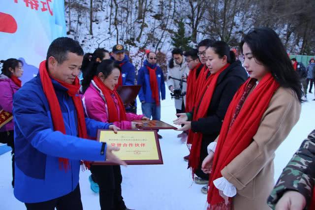 雪后秦岭翠华山冰雪世界,西安冰雪旅游