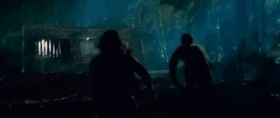 推荐两部生猛的办公室大逃杀电影,最火爆的大逃杀电影