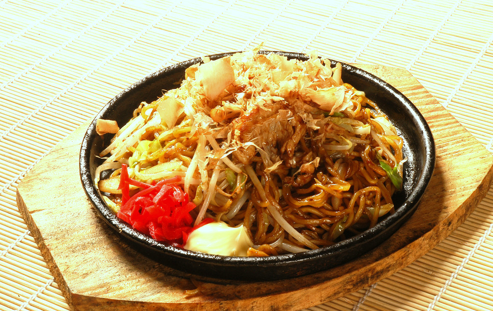 冬天的第一份乌冬面,一份自热乌冬面