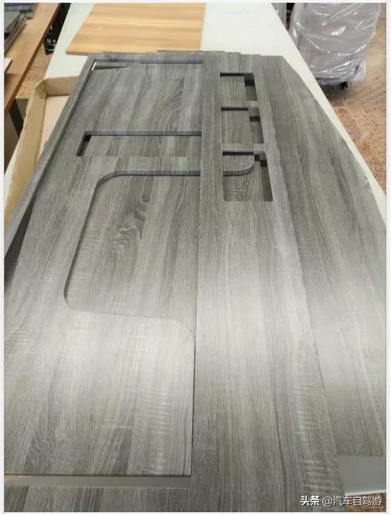 太阳能房车改装效果图,房车自驾游改装最佳方案