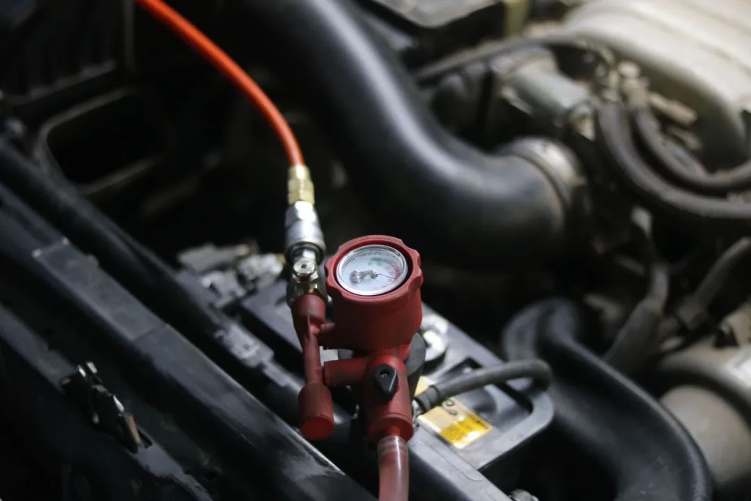 怪兽修车:翻新一辆2005年凌志LS430,当年百万经典车,满血复活