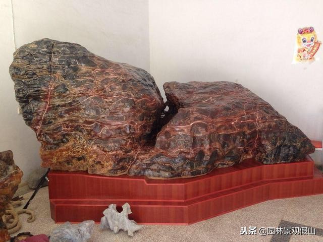 灵璧石用手常摸对身体有好处吗,灵璧石和别的石头有什么区别