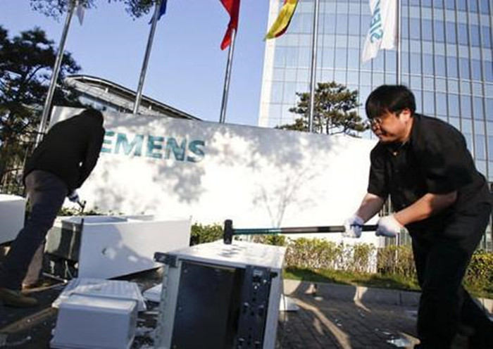 网友提议罗永浩为西门子冰箱带货,罗永浩砸西门子冰箱完整版