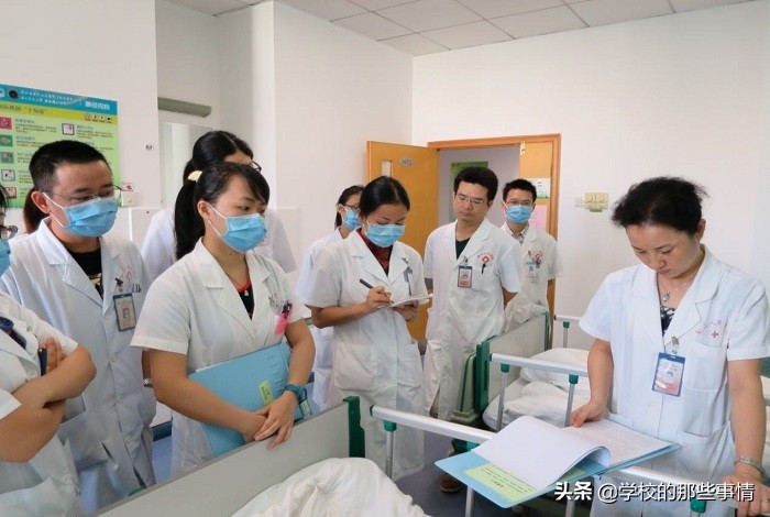 专科学临床医学真的没出路吗,专科临床医学有出路吗