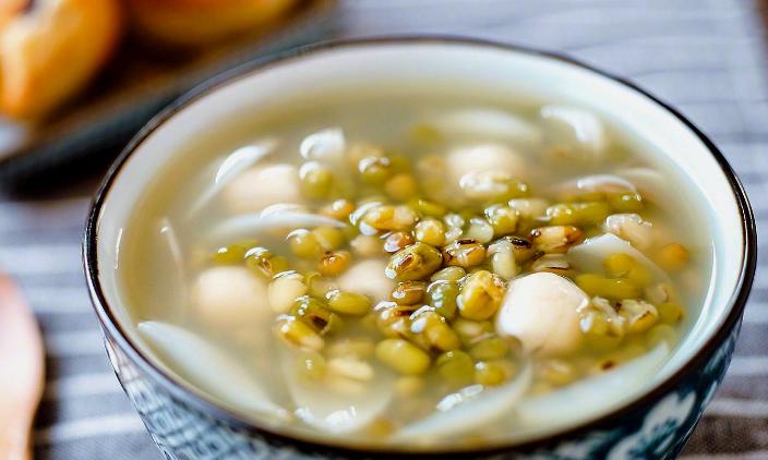 煮绿豆汤绿豆需要提前泡多久呢,煮绿豆汤绿豆要提前泡多久呢