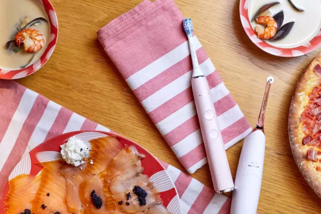 牙黄怎么办这些美白方法了解一下,牙黄最快的美白方法