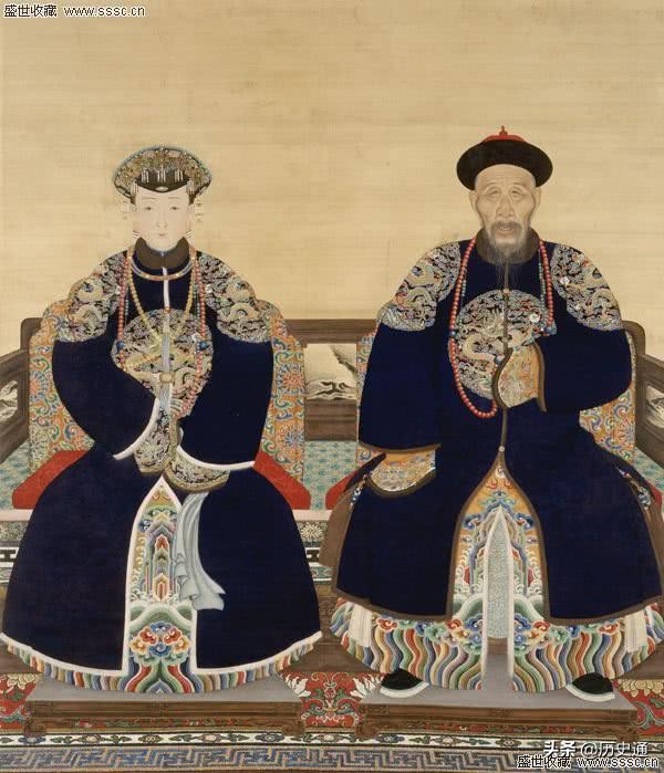 清朝二百多年，汉人有五位被赐四团龙补服，曾国藩和李鸿章没资格