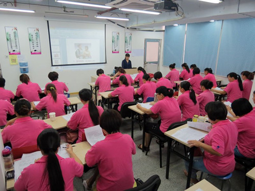 学月嫂去哪里学最靠谱,学月嫂要到正规的月嫂培训机构