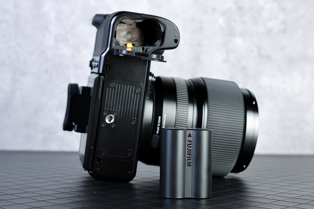 富士gfx50sii视频测试,一亿像素富士gfx100s高感