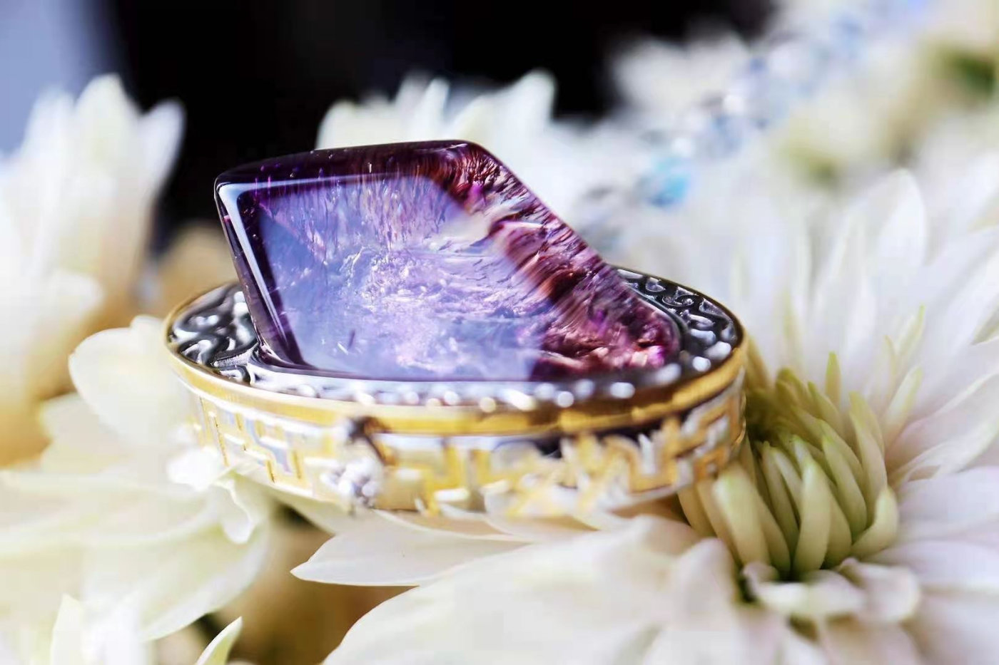 珠宝首饰盒不可或缺的一款,珠宝盒可以干嘛