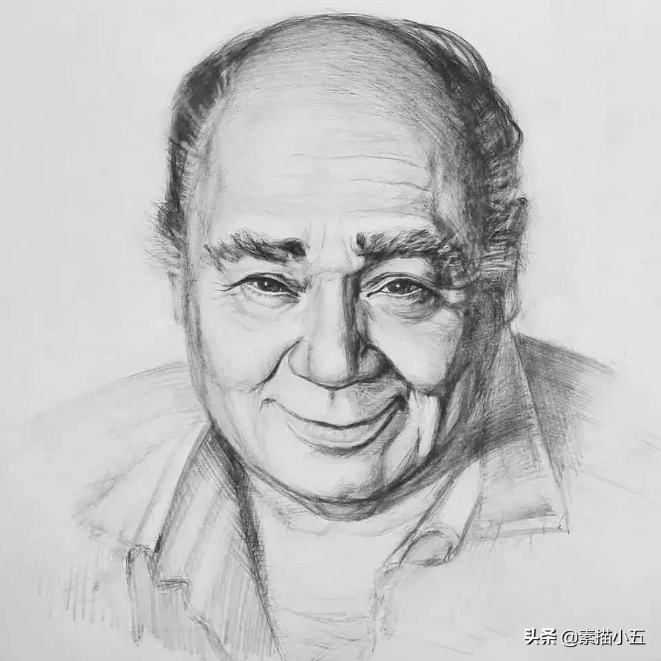 他画的素描无与伦比,他画的画栩栩如生让人拍案叫绝