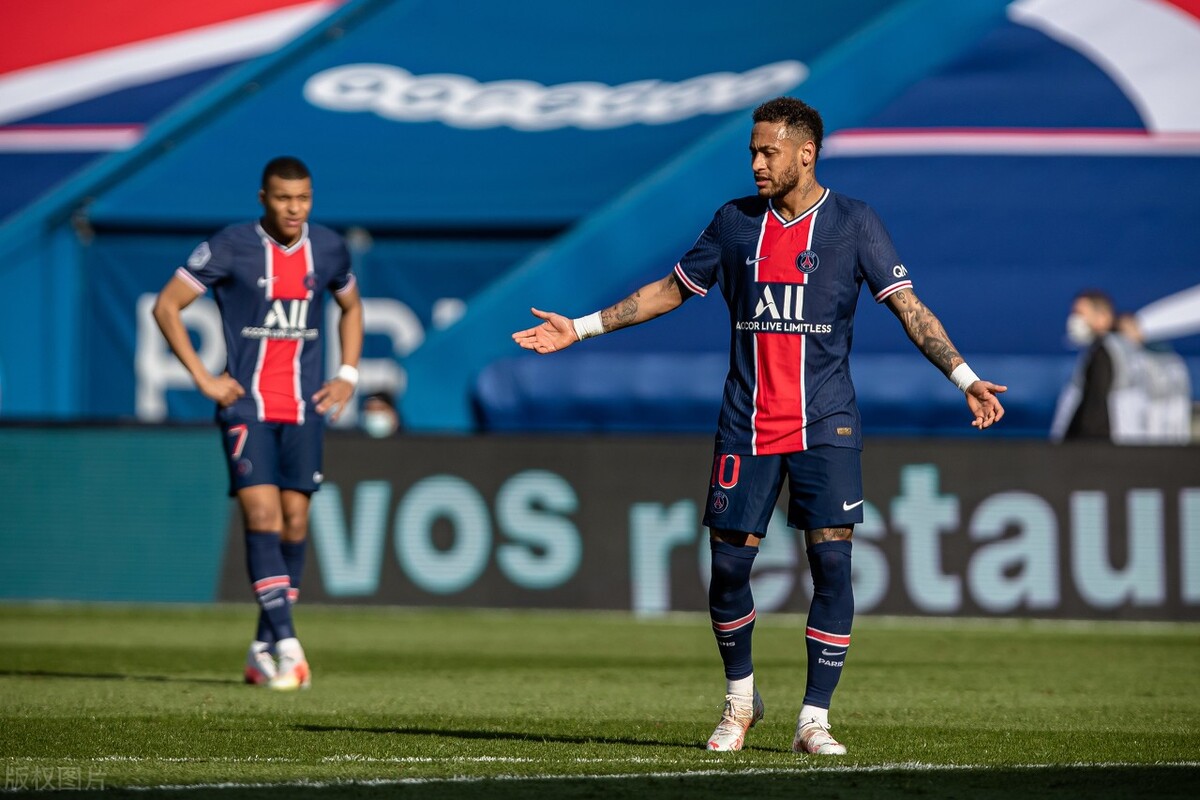欧冠1-2冷门出局,欧冠拜仁1:0小胜巴黎创纪录