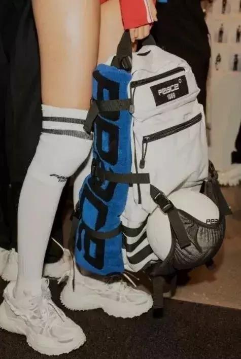 太平鸟走下坡路,表面上的风生水起