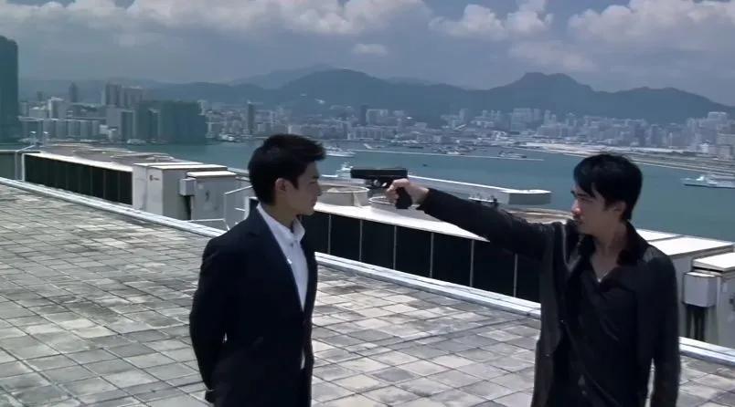 港圈女星是怎么被*养包**的？