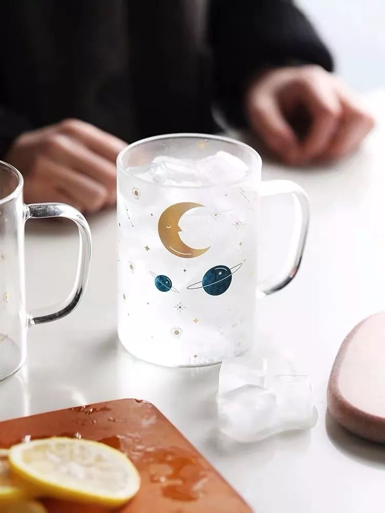 星巴克现在还有吸管吗,星巴克又出新品啤酒味的咖啡