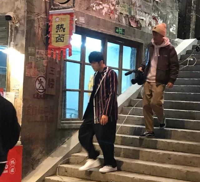 周杰伦昆凌七夕撒狗粮,周杰伦昆凌庆生宴