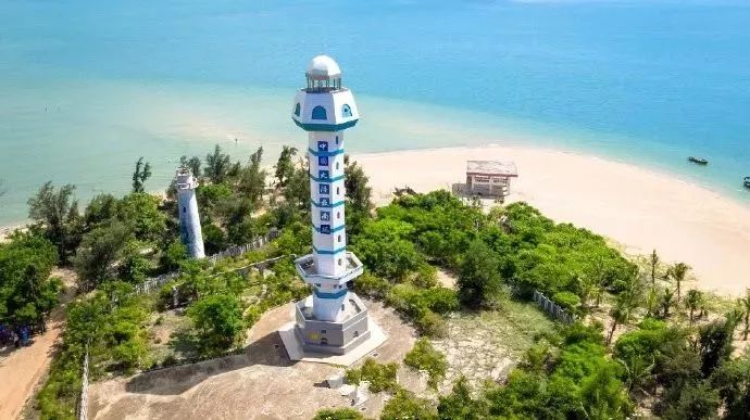 距海南20km有片处女地，比台湾风情比三亚便宜，路过都错过了