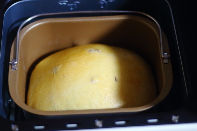 面包机一键做吐司面包做法,面包机一键自制松软面包