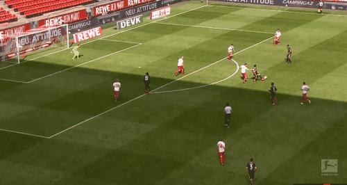 91分钟破门德甲头号黑马狂轰16脚,4-0德甲劲旅逆境中爆发