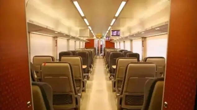 crh1a型动车组在国内的优势,crh1动车组简介