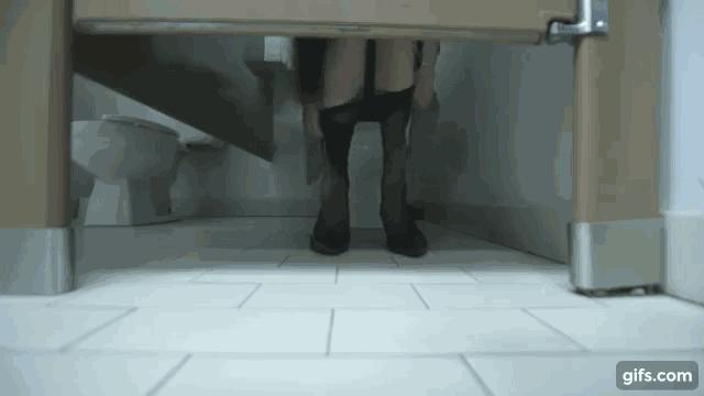 指甲戳不穿、剪刀剪不烂……这件用防弹纤维做的*袜丝**牛逼炸了