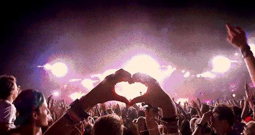 适合去音乐节的妆容教程,a到爆的女生妆