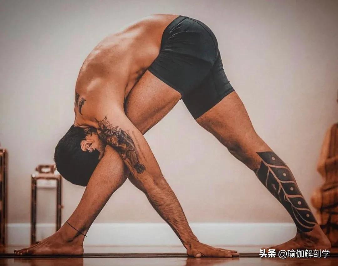 男士初学瑜伽从零开始,男士练瑜伽的最佳方法
