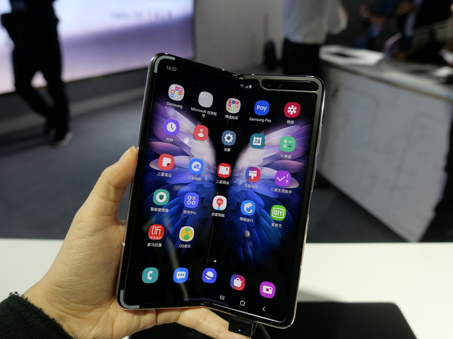 三星w205g单卡是什么版本,三星w20为什么用不了5g