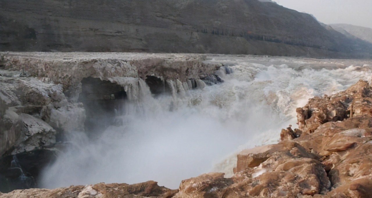 壶口瀑布为什么成为重要景点,壶口瀑布为什么非要去两次
