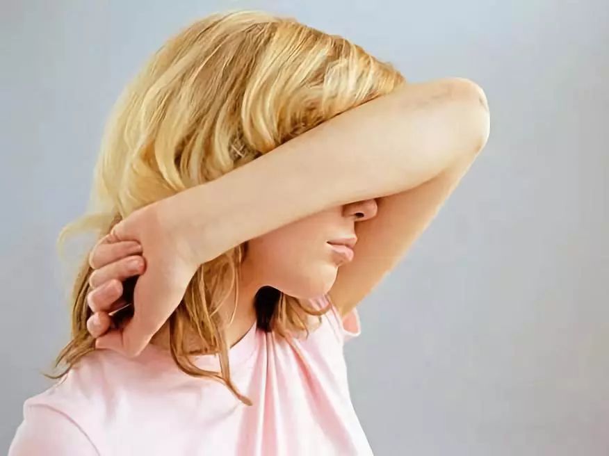 社交恐惧症脸红怎么调理,社交总是脸红是什么病