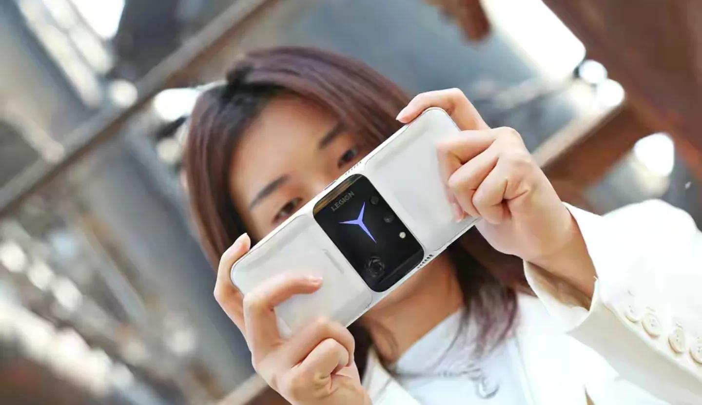 与苹果13手机一样的国产手机,国产手机越来越贵苹果反而便宜