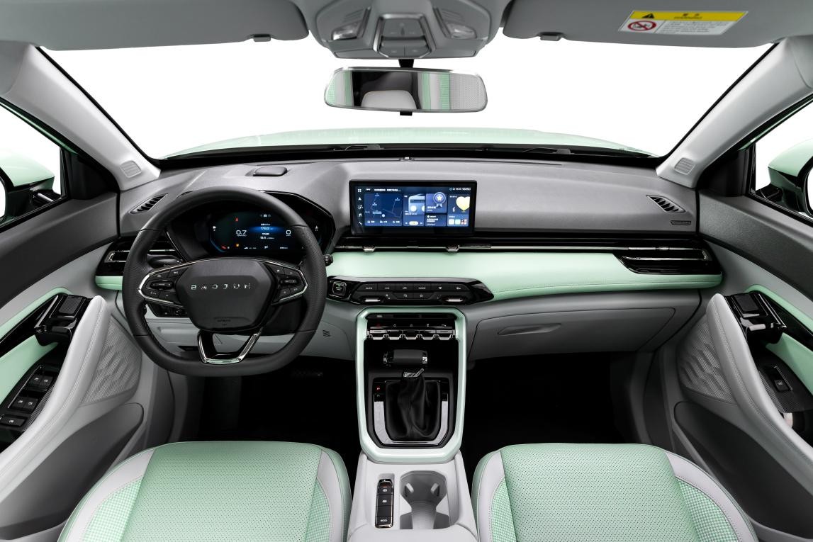 瑞虎5x和宝骏rs-3哪个值得入手,吉利缤越瑞虎5x乘坐感受