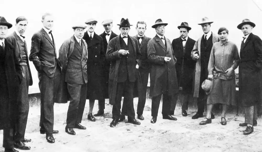 联力包豪斯,包豪斯手表