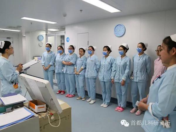 icu护士每天面对生死,icu护士是不是各种忙