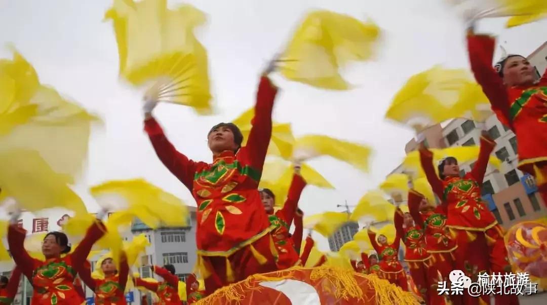 2019陕北榆林过大年！打铁花、转九曲……这个千年古县令人着迷