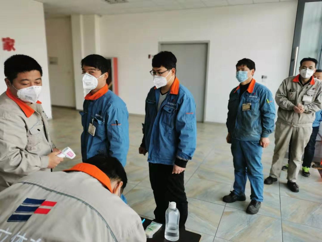 隆翔云库：共克时难，冲锋在前，众志成城，抗击疫情