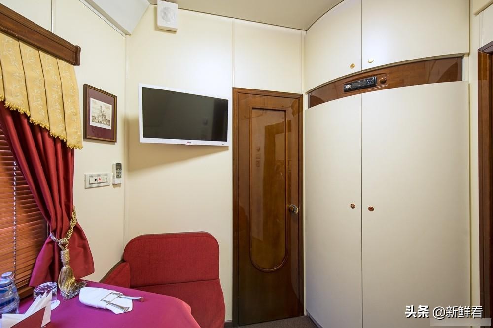 俄罗斯圣彼得堡火车卧铺,莫斯科到圣彼得堡的卧铺车厢怎样