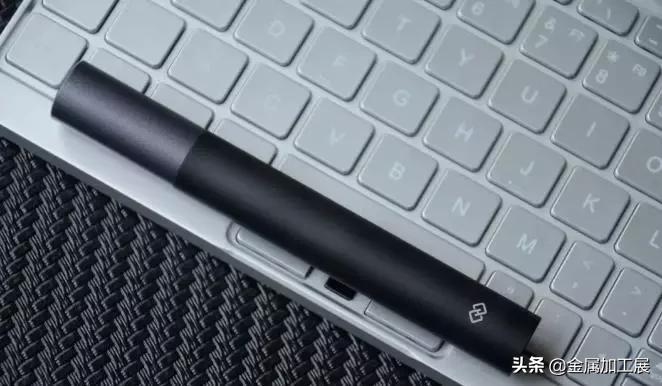 鼻毛修剪器怎样才能剃干净,鼻毛不能随便剪