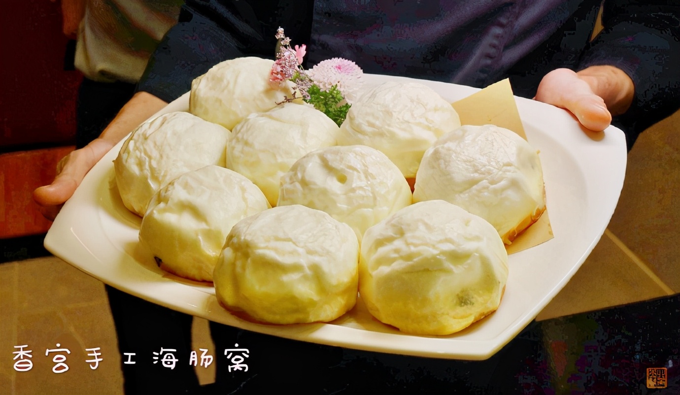 不能飞去巴黎伦敦,不如到大连喂鸽子,赏海景吃海鲜