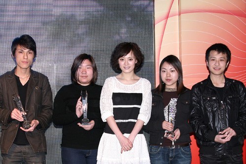 致全体粉丝：OPiece海贼王15周年快乐，未来我们一起守护