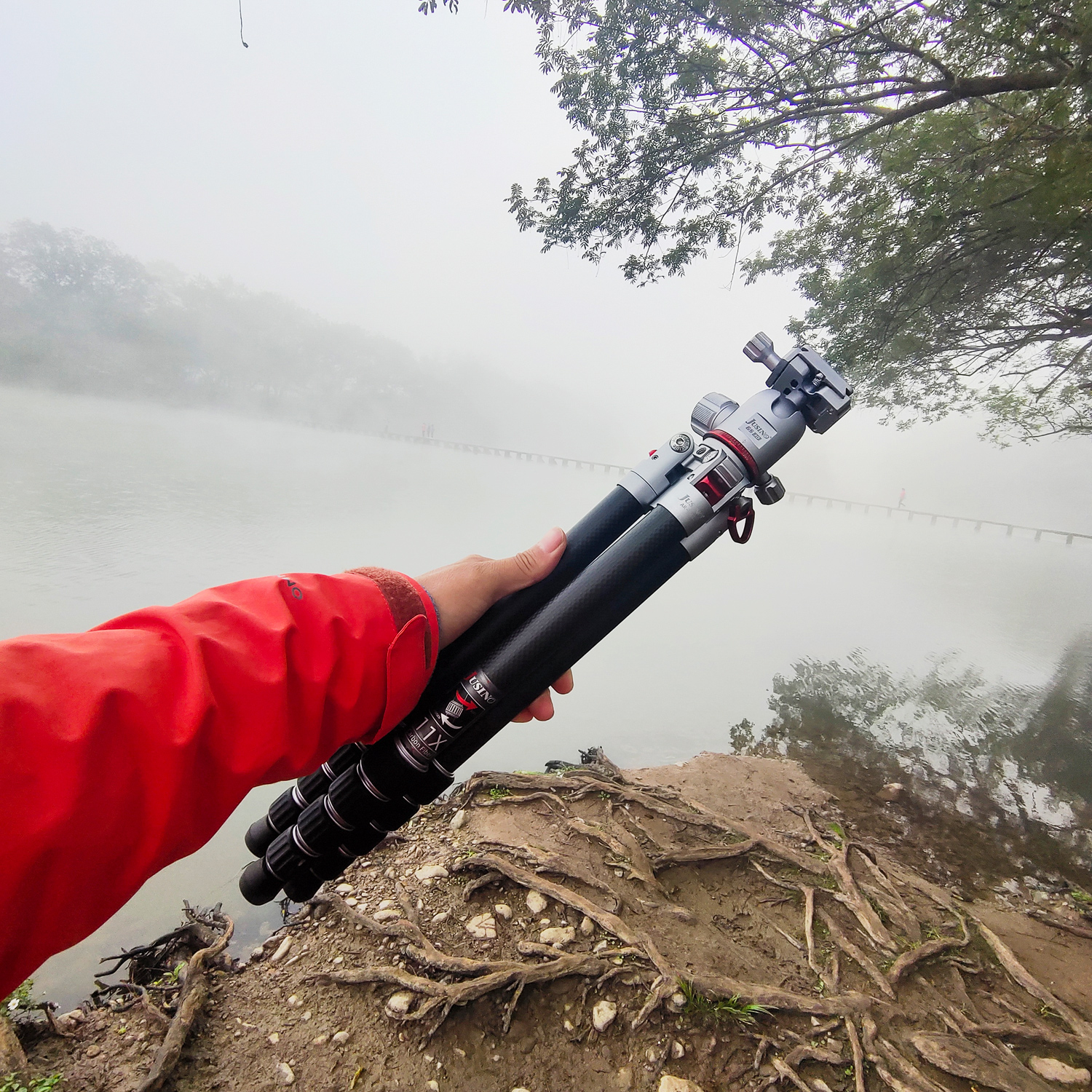 出门拍照装备,佳鑫悦三脚架黑色圈有什么用