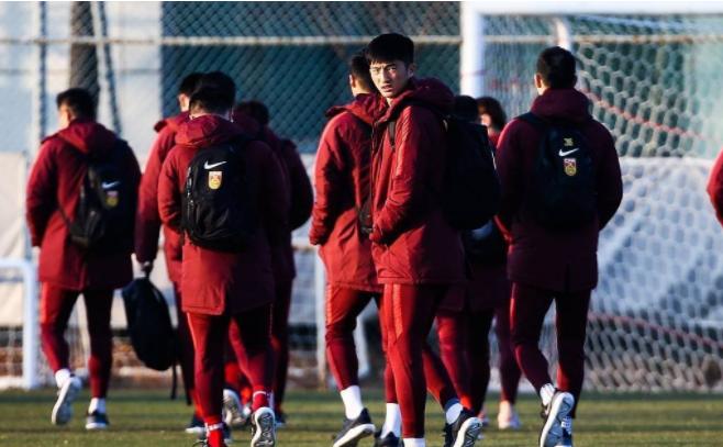 东亚杯的比分,中国足球巅峰之战亚洲杯决战日本