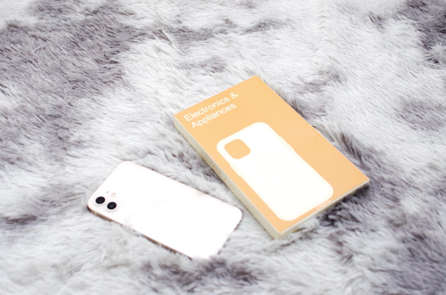 或许比原厂还要好一些：我的iPhone12的“高冷”配件们